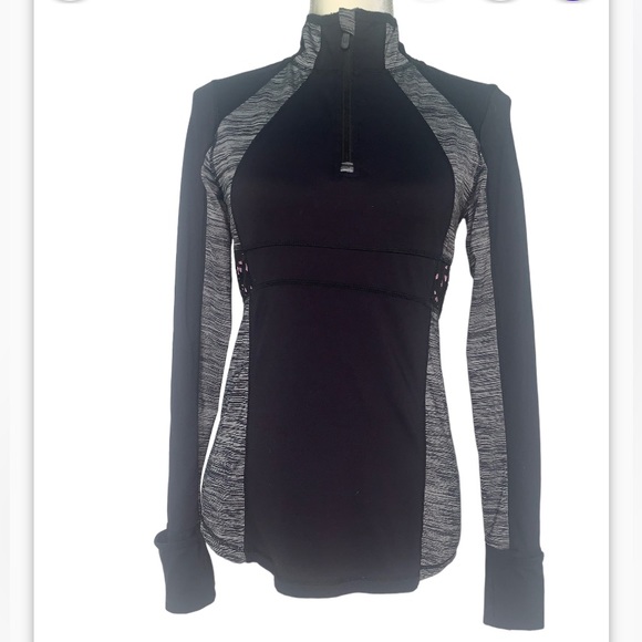 Kyodan Tops - Kyodon athletic black top mock neck cutouts design thumbhole high low hem P/S